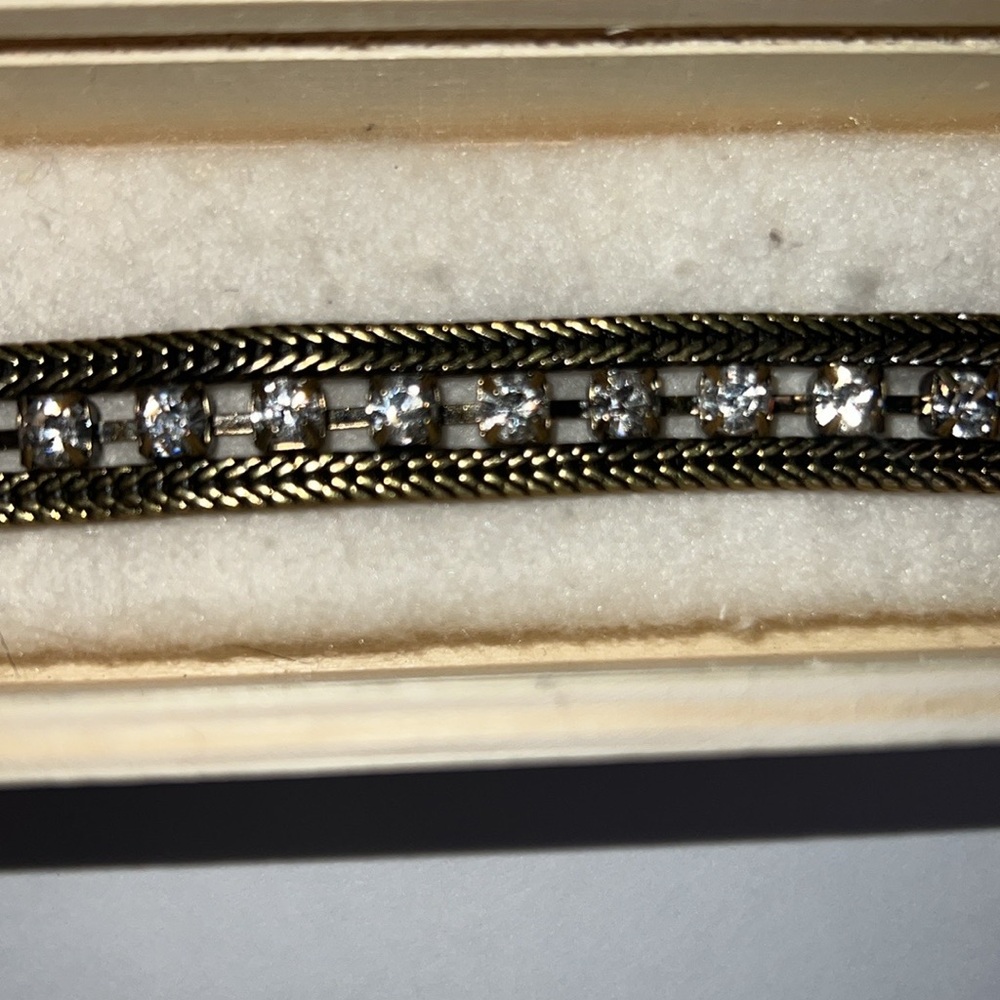 Gorgeous Vintage Bracelet - Picture 5 of 7